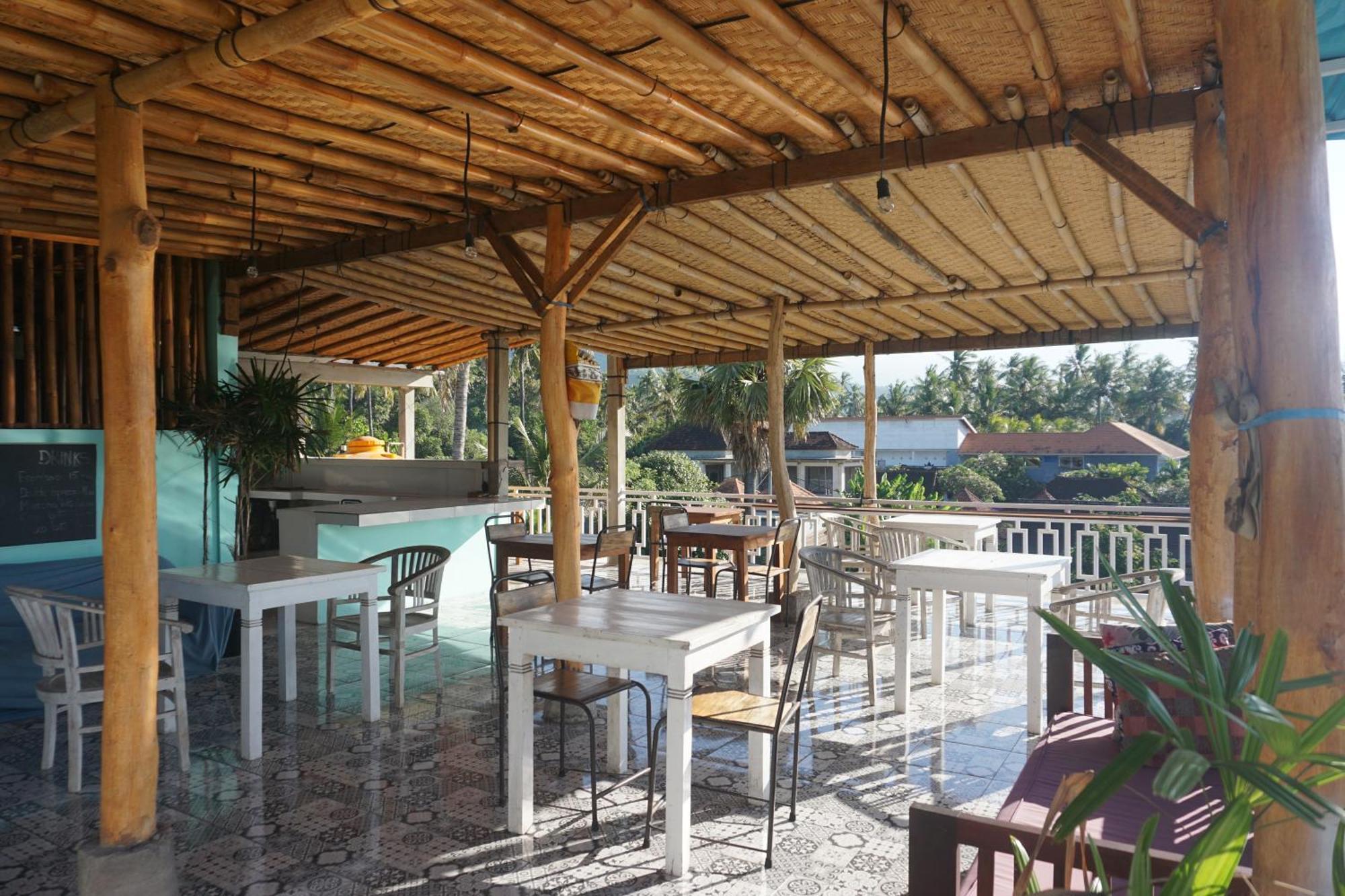 Black Sand Hostel Amed Экстерьер фото