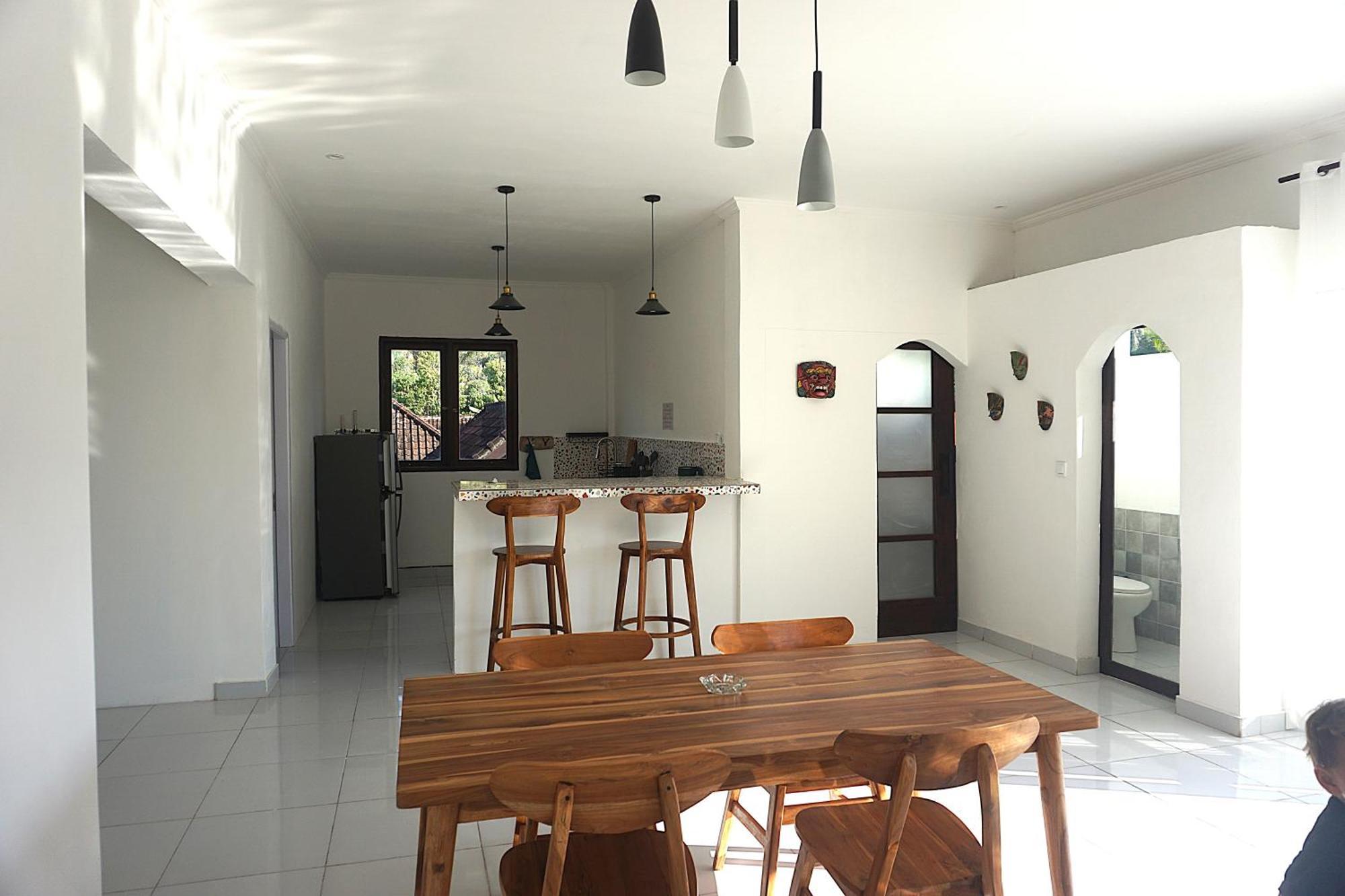 Black Sand Hostel Amed Экстерьер фото